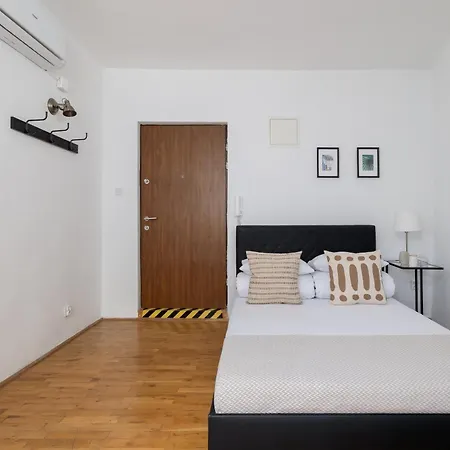 With Ac - Dluga 65 * 克拉科夫