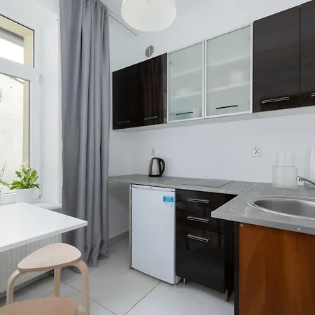 Apartment With Ac - Dluga 65